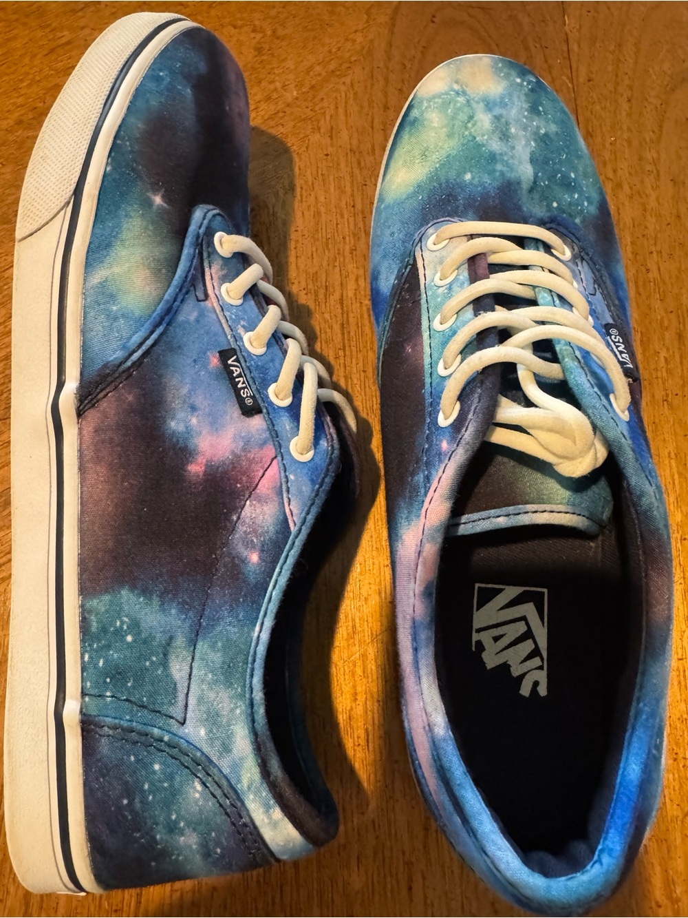 Vans Galaxy Print Canvas Sneakers - Excellent Condition - Women’s 9